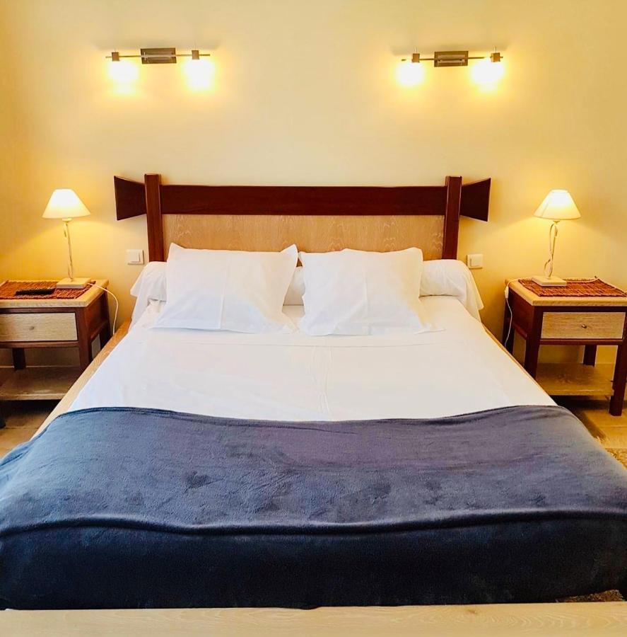 L'Antilope Hotel Nancay ภายนอก รูปภาพ